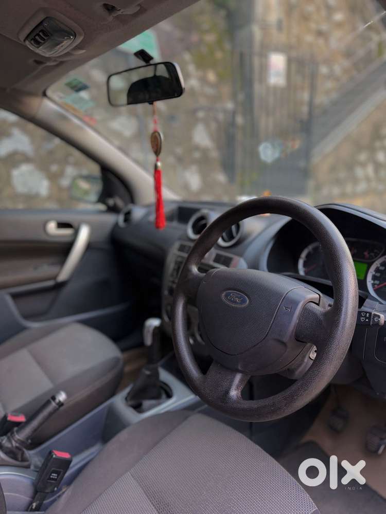 Ford Fiesta Classic 1.6 Duratec Titanium, 2014, Petrol