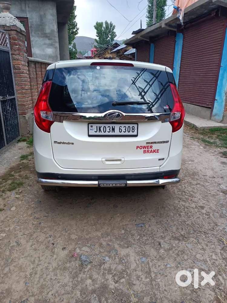 Mahindra Marazzo 2019