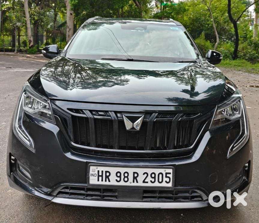 Mahindra Xuv700 2.0 Ax 7 Petrol At Str, 2024, Petrol