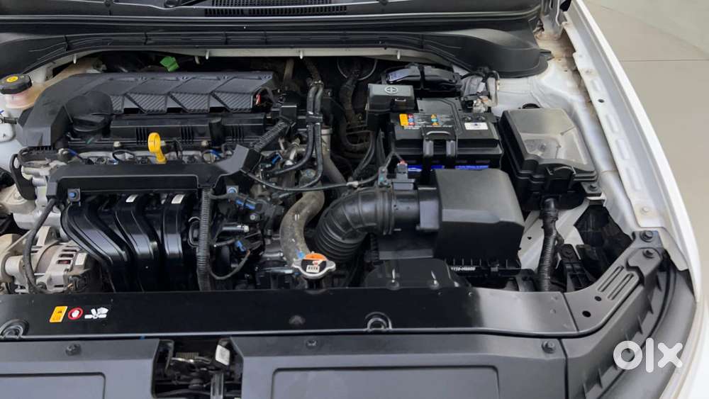 Hyundai Verna 1.5 Sx (o) Petrol Mt, 2024, Petrol