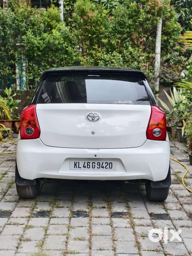Toyota Etios Liva 2013