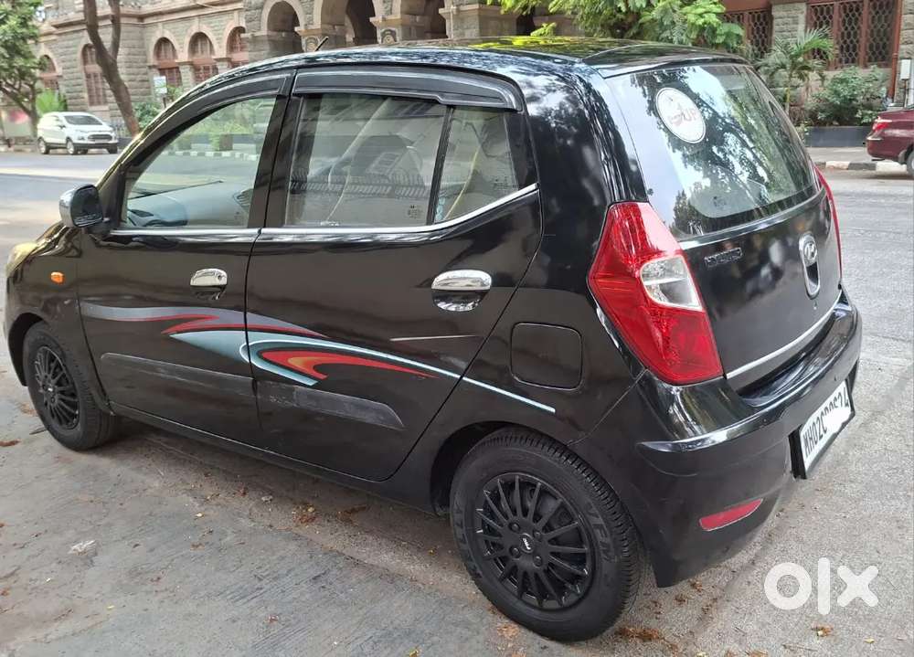 Hyundai I10 Cng+petrol Model 2012 July Month