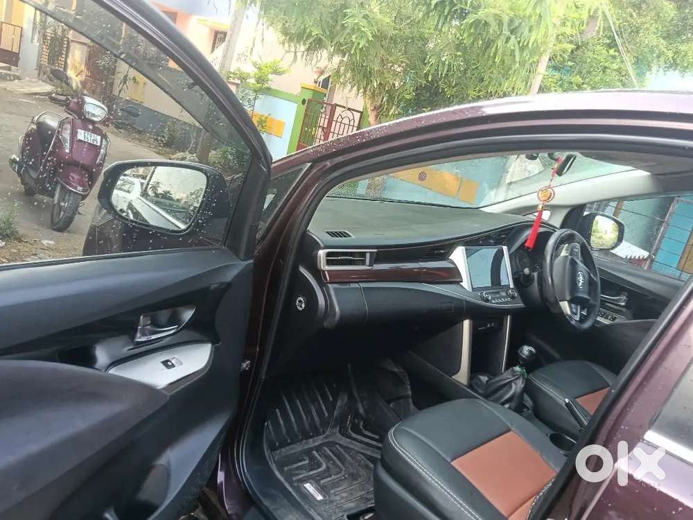 Toyota Innova Crysta 2016