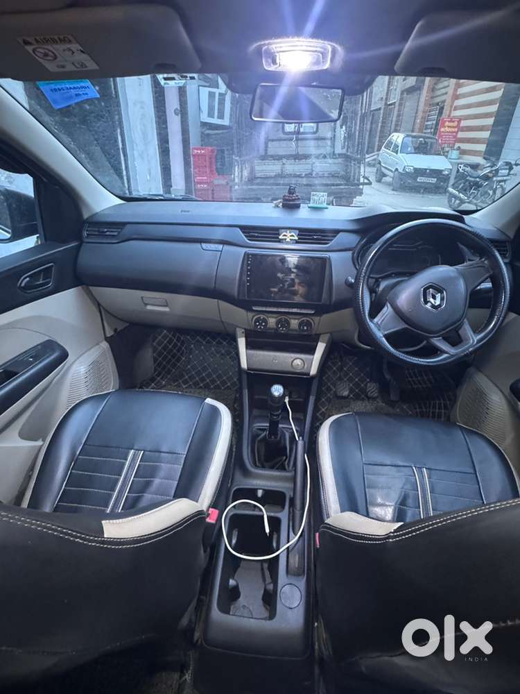 2022 Renault Triber Petrol Manual