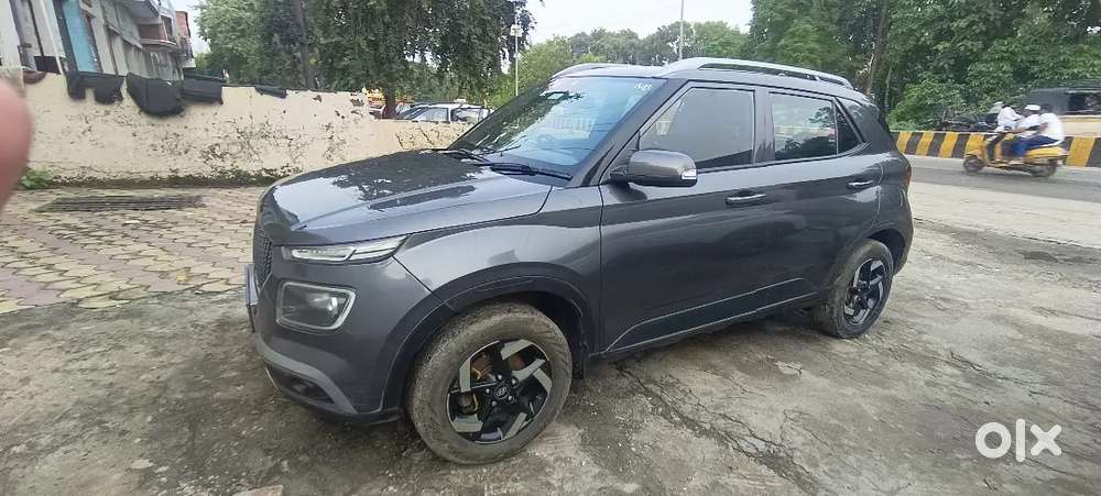 Hyundai Venue Diesel Mt 2021