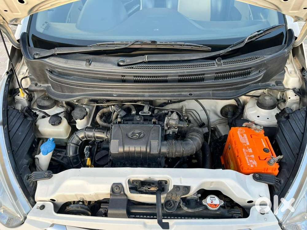 Hyundai Car Manual 2016 Petrol