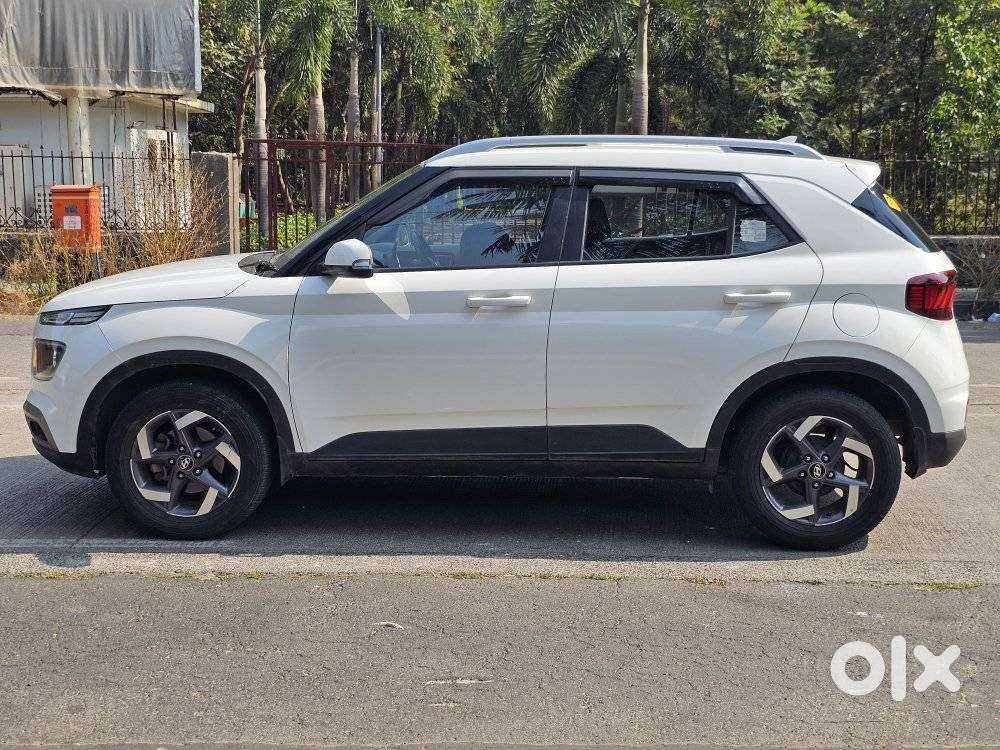 Hyundai Venue 1.0 Sx Turbo Imt, 2022, Petrol