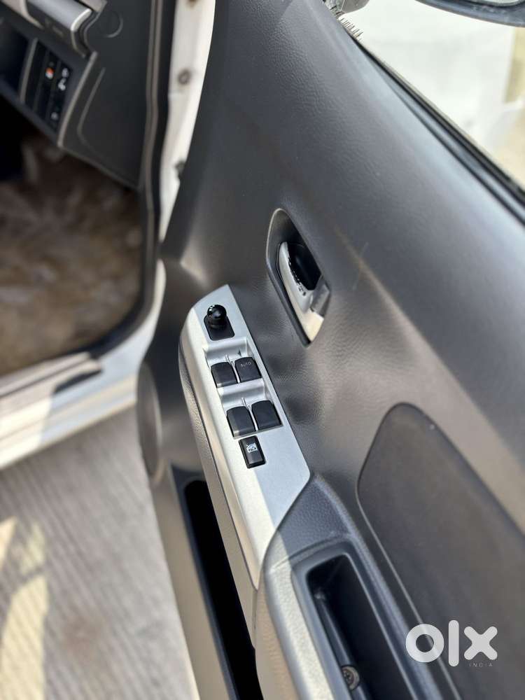 Maruti Suzuki Wagon R 1.0 2010-2019 Vxi (o), 2012, Petrol