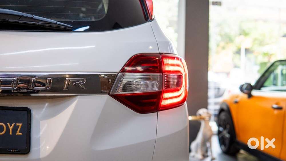 Ford Endeavour 3.2 Titanium At 4x4, 2017, Petrol