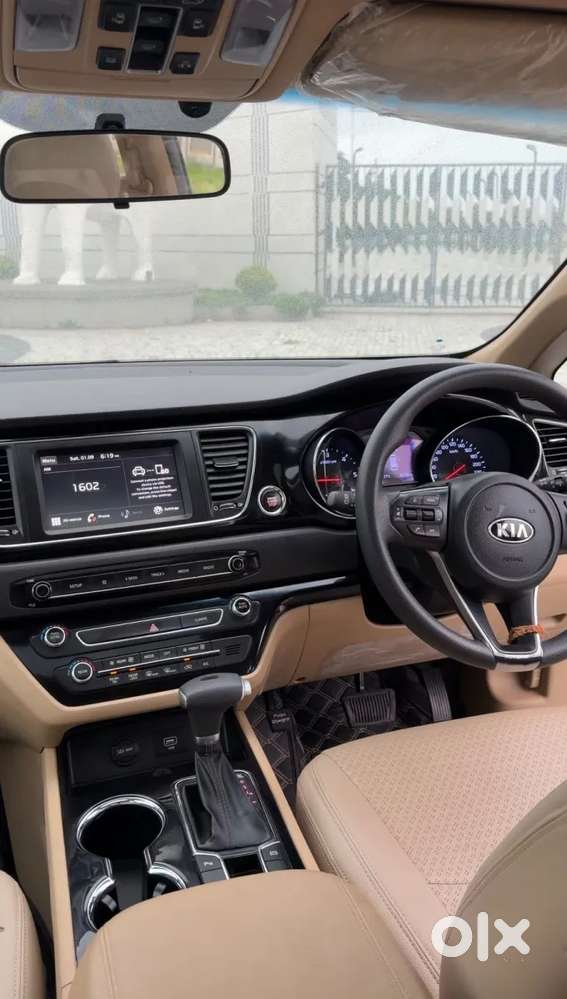 Kia Carnival Prestige, 2021, Diesel