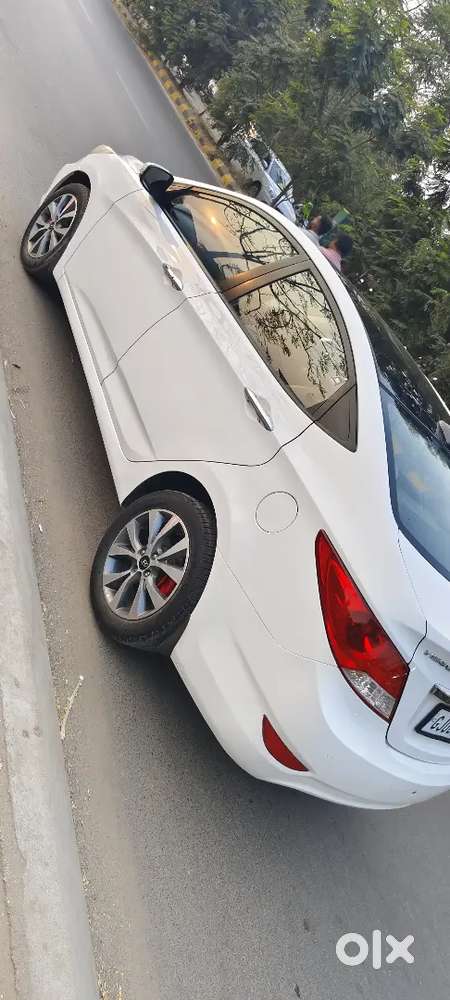 Hyundai Verna Diesel 2013 Ending