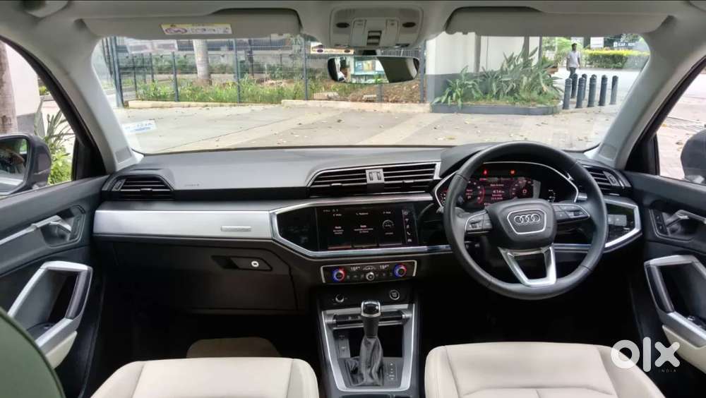 Audi Q3 40 Tfsi Premium Plus, 2025, Petrol