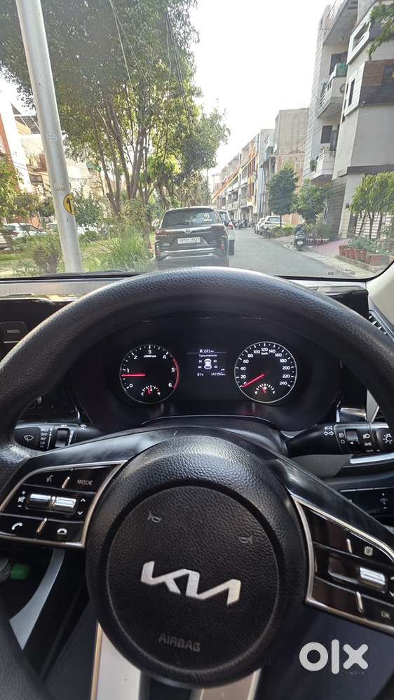 Kia Seltos 2022 Diesel Well Maintained With Unlimited Km Warranty