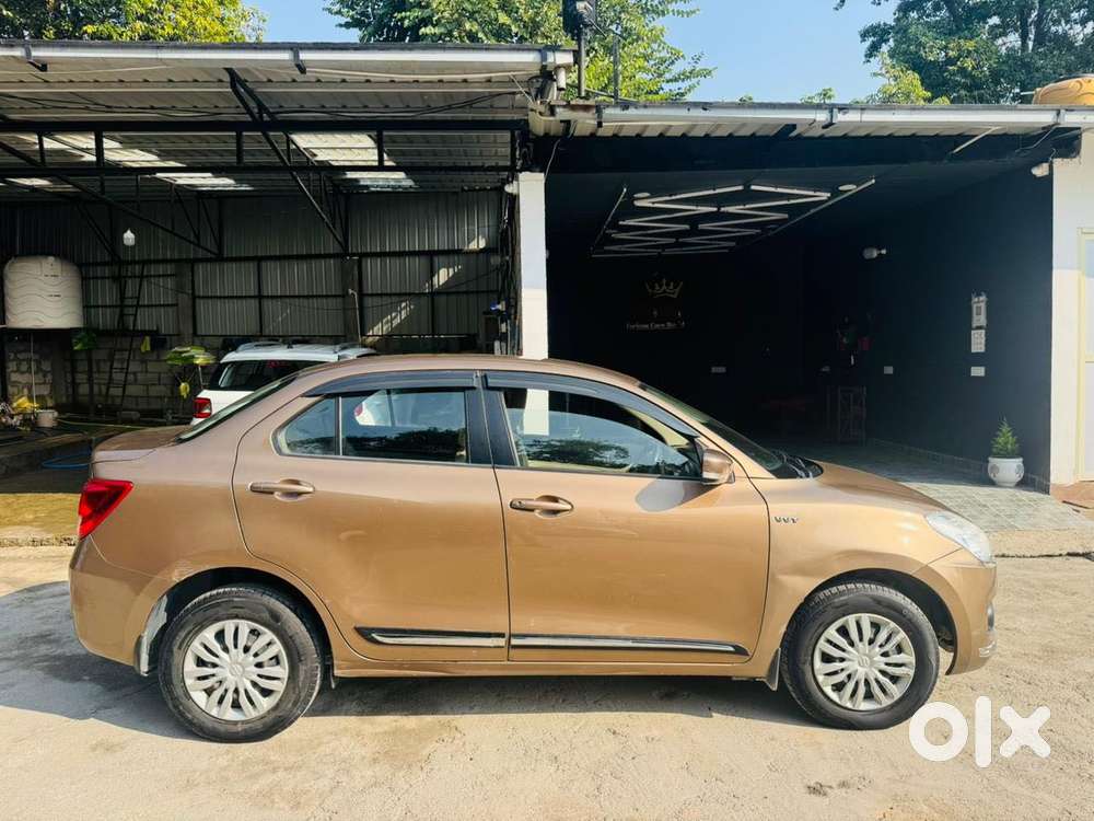 Maruti Suzuki Swift Dzire Vxi(o) Mt, 2019, Petrol