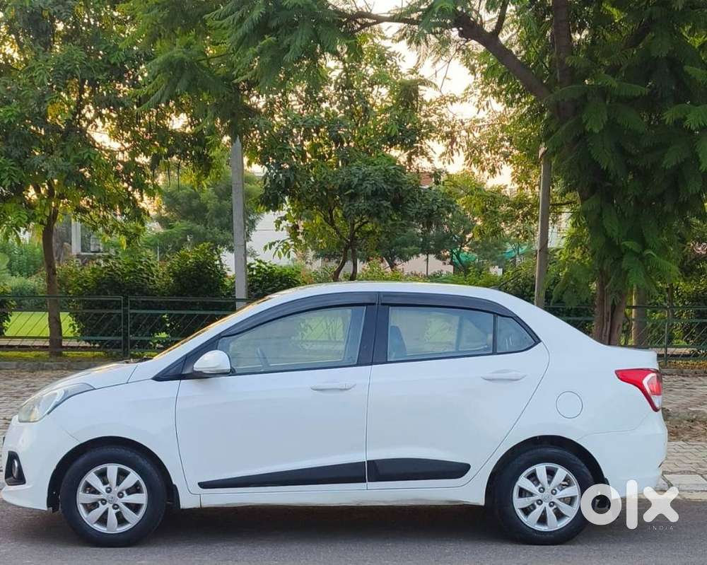 Hyundai Xcent, 2015, Petrol