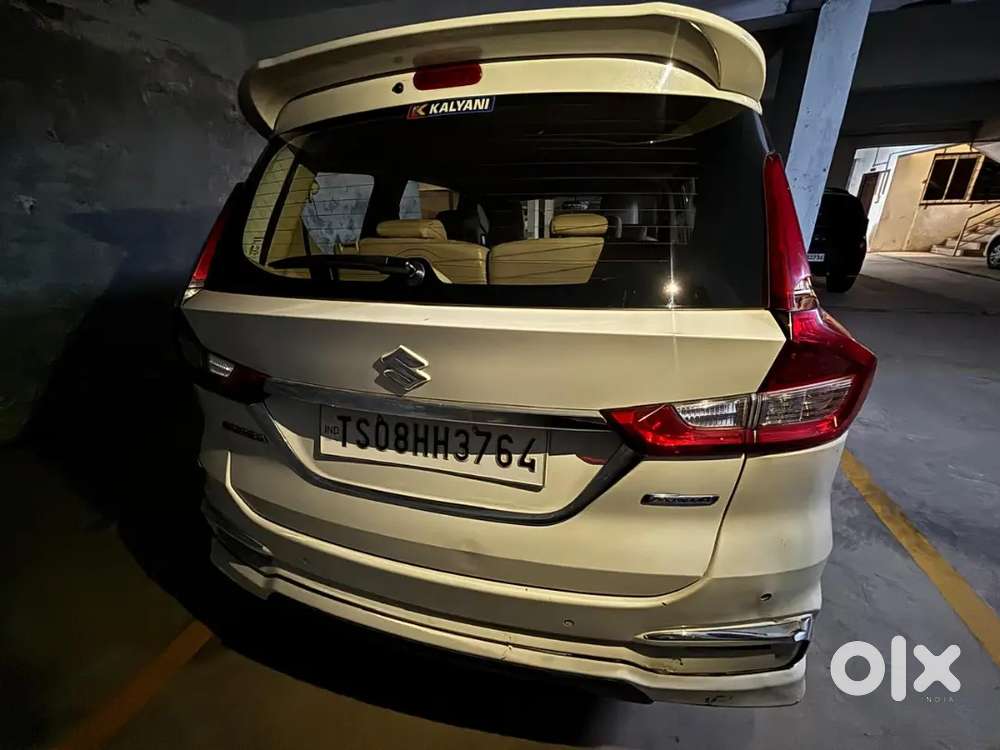 Maruti Ertiga Zxi+ 1.5l Smart Hybrid Petrol  Luxury 7 Seater Mpv