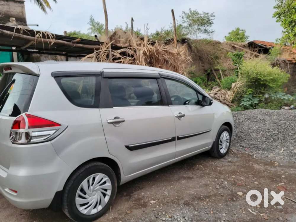 Maruti Suzuki Ertiga 2012 Diesel 180000 Km Driven