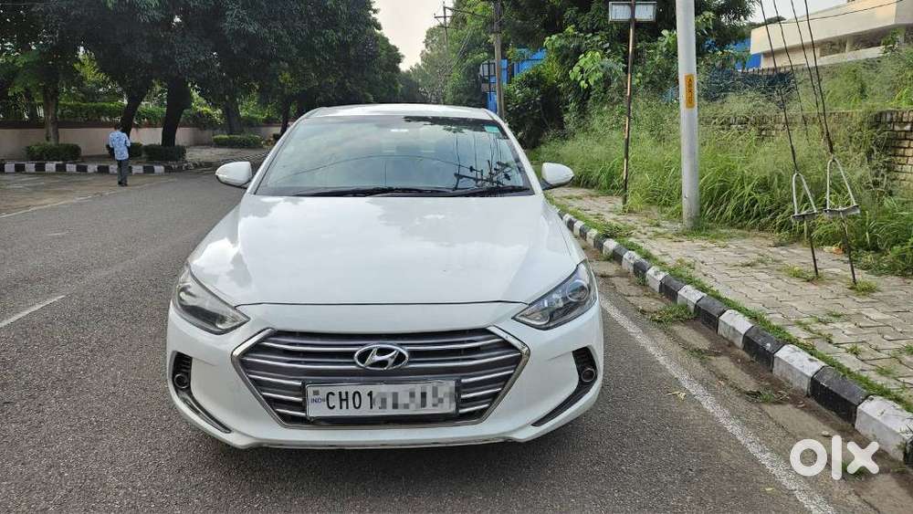 Hyundai New Elantra [ ] 1.6 S Mt, 2017, Diesel