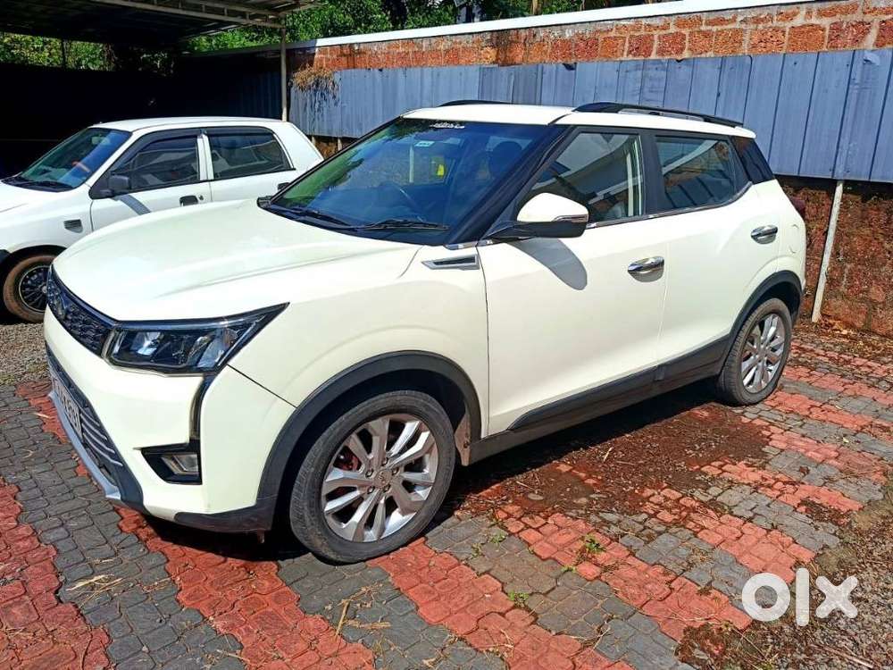 Mahindra Xuv300 W8, 2019, Petrol