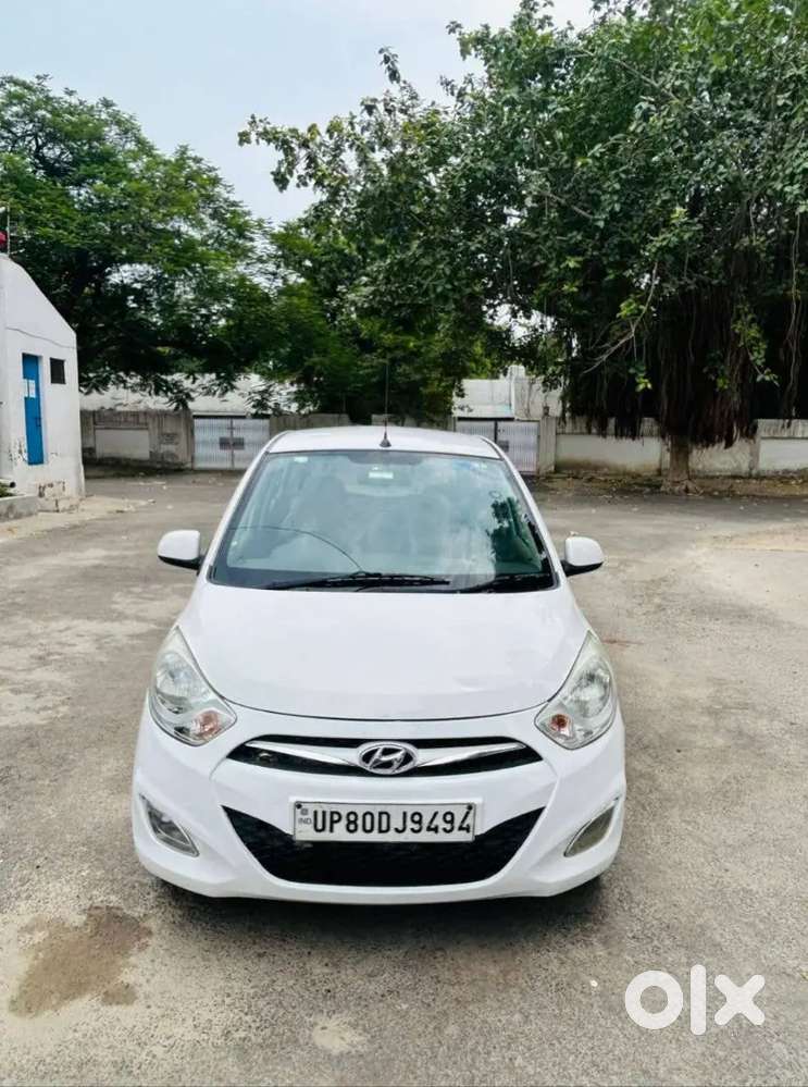 Hyundai I10 Sportz Petrol 2015