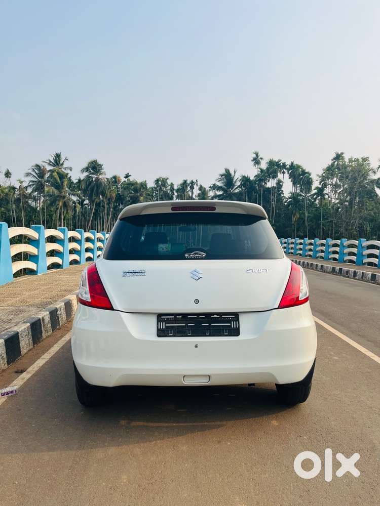 Maruti Suzuki Swift 2017 Petrol Well Maintained