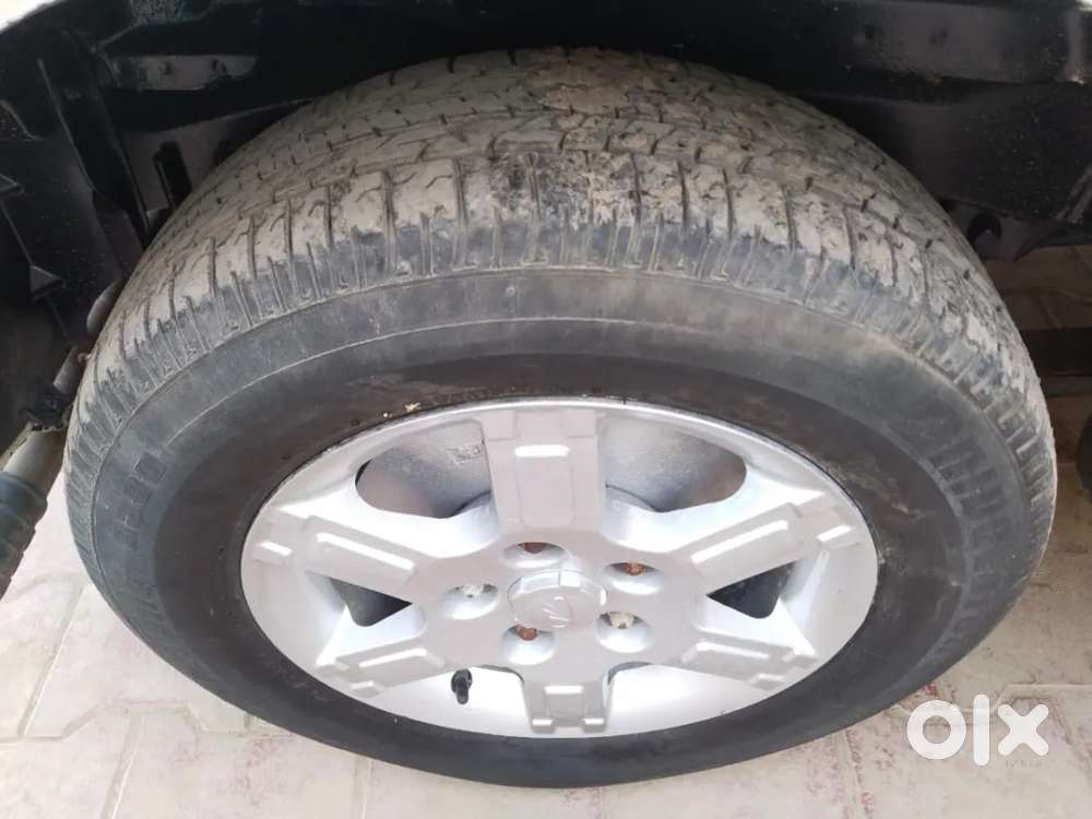 Mahindra Quanto C8, 2013, Diesel