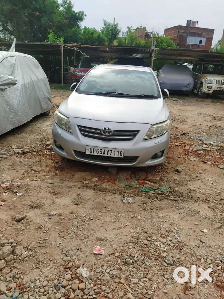Toyota Corolla Altis 2010