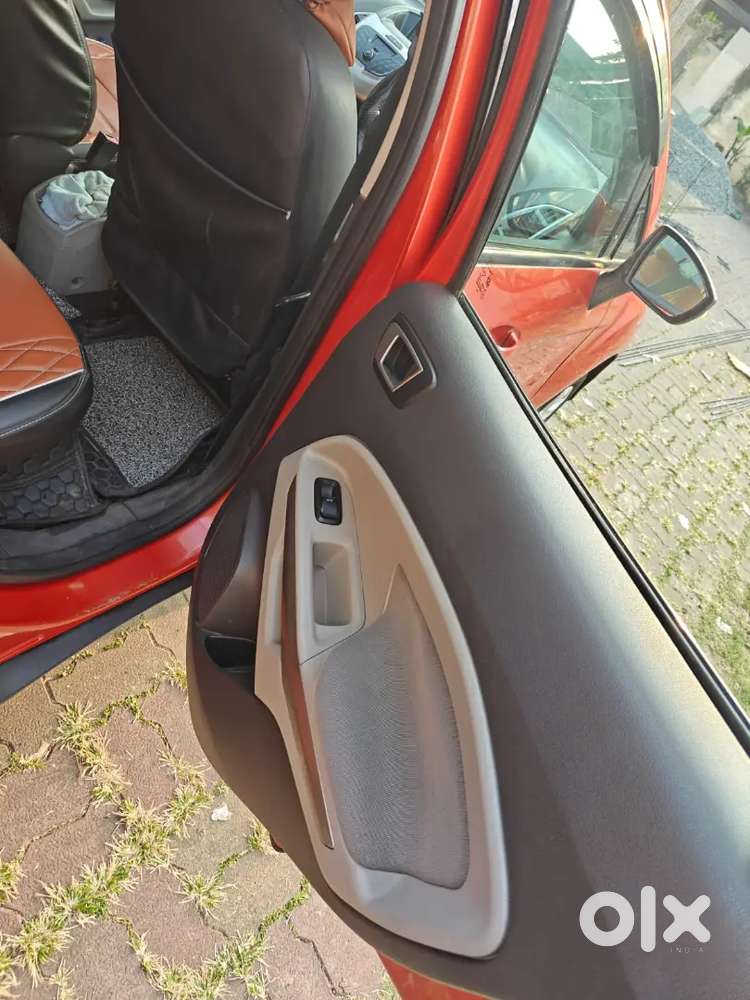 Ford Ecosport 2013 Diesel 99000 Km Driven