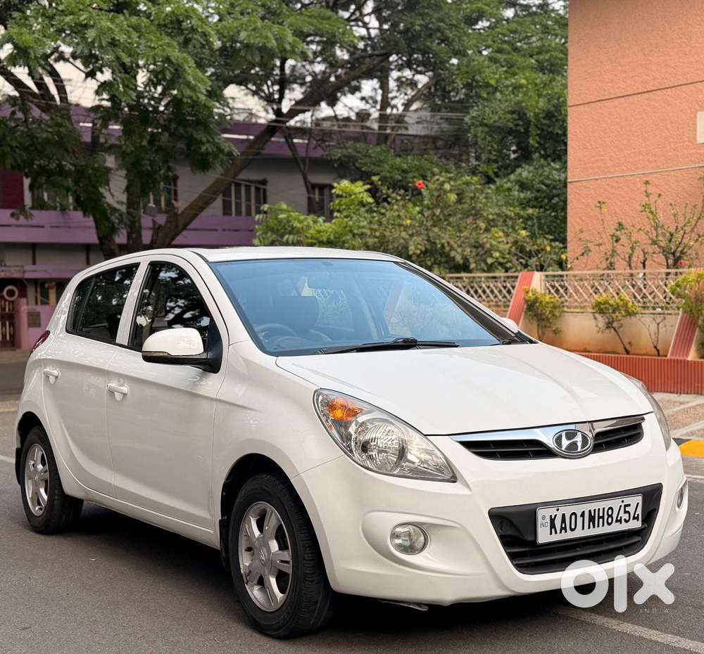 Hyundai I20 2012-2014 Asta Optional With Sunroof 1.2, 2011, Petrol