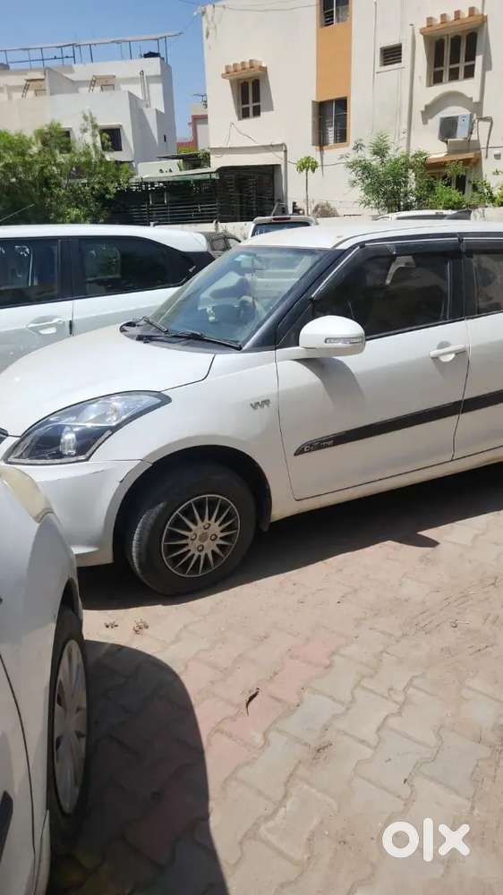Maruti Suzuki Dzire 2015  Petrol 67500 Km Driven
