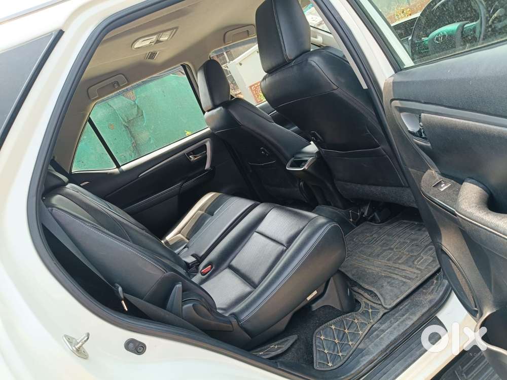 Toyota Fortuner 4x2 At 2.8 Diesel, 2022, Diesel