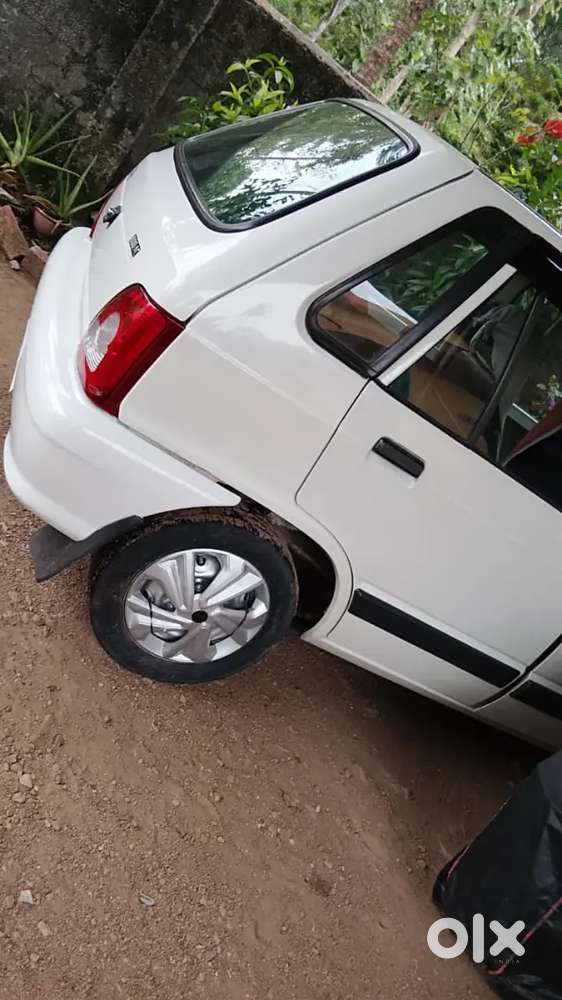 Maruti Suzuki 800 2012