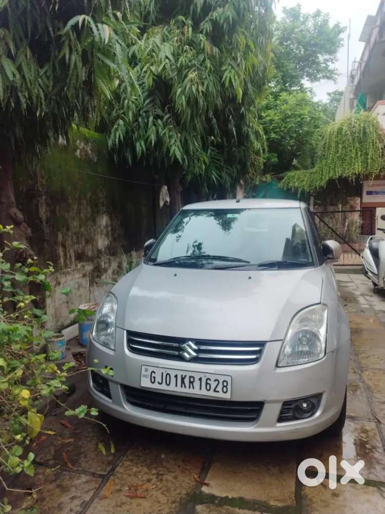 Swift Dzire Zxi (petrol)