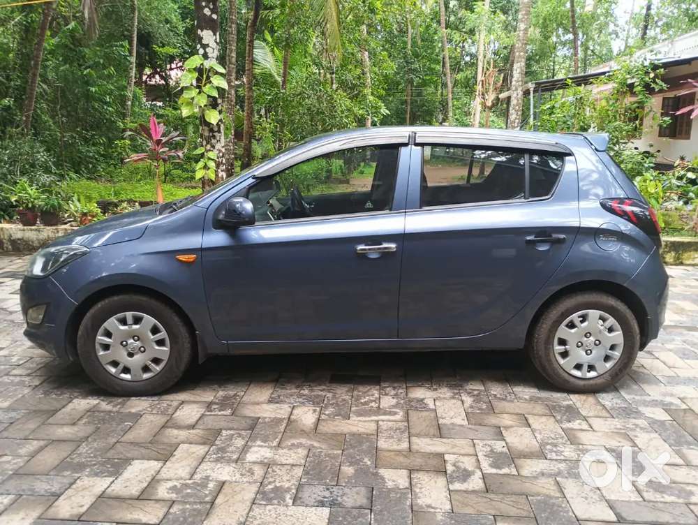 Hyundai I20 Magna Petrol Manual 2012