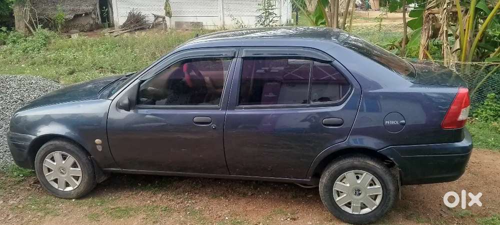 Ford Ikon 1.6 Zxi Petrol Automatic 2010