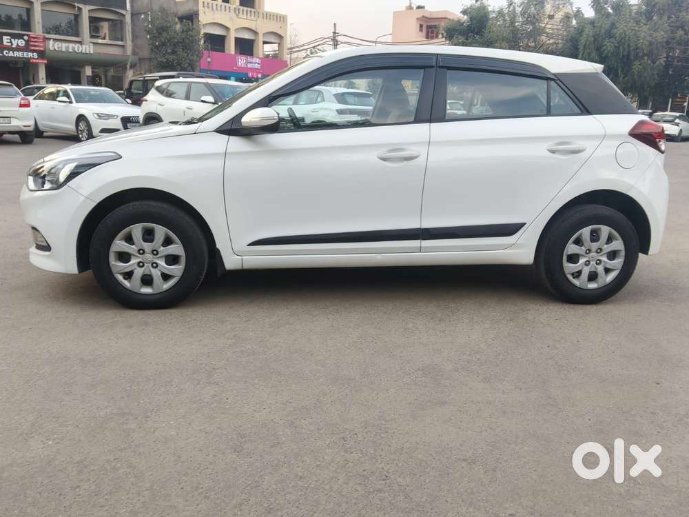 Hyundai I20 2015-2017 Sportz 1.2, 2015, Petrol