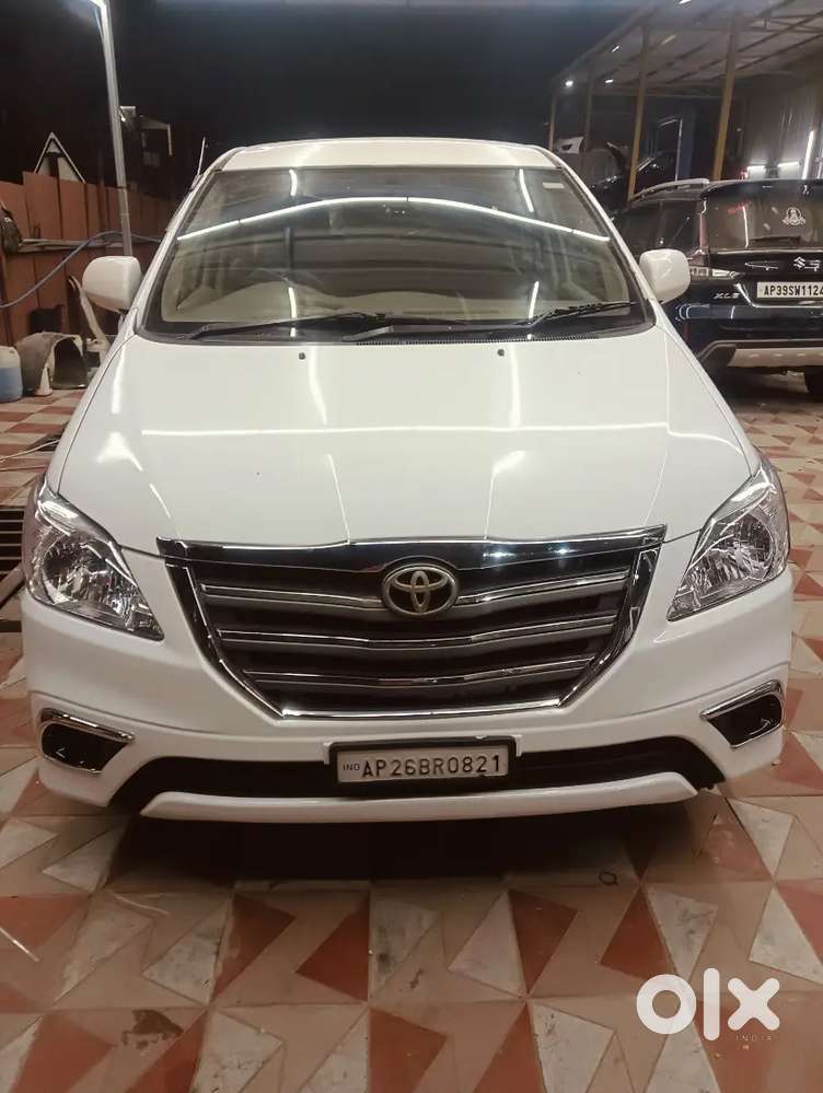 Toyota Innova 2009 Diesel 360000 Km Driven