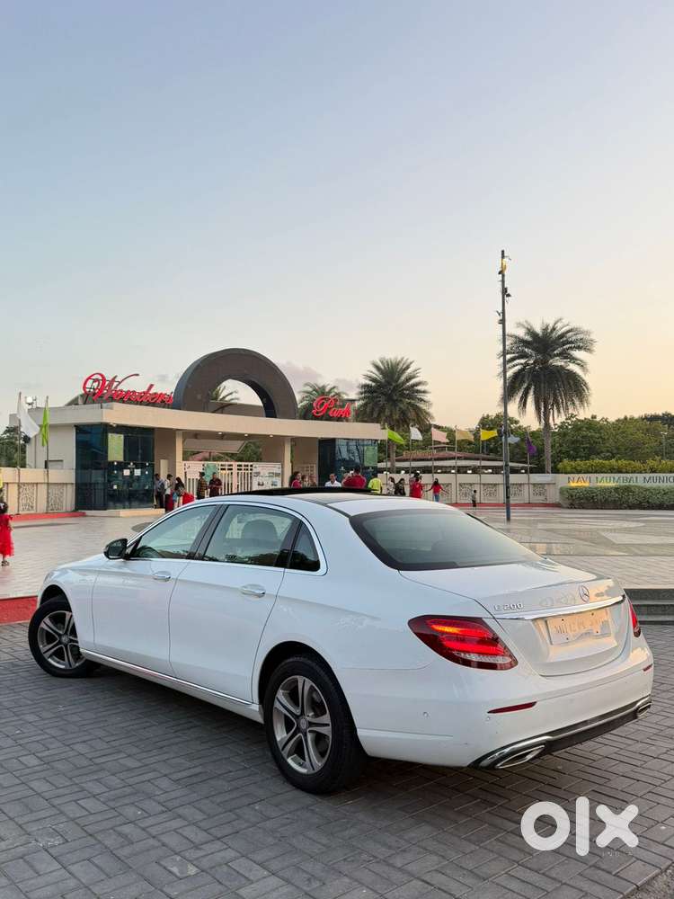 Mercedes-benz E-class E200 Lwb, 2017, Petrol