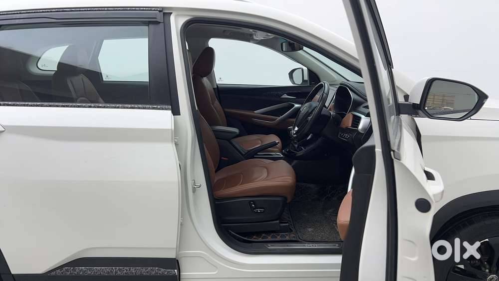 Mg Hector Plus 1.5 Hybrid Sharp Turbo 6 Str, 2022, Cng & Hybrids