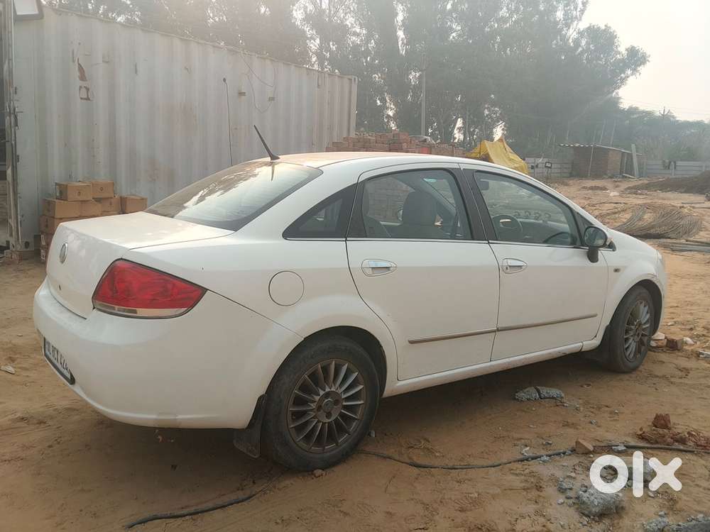 Fiat Linea T-jet 2012