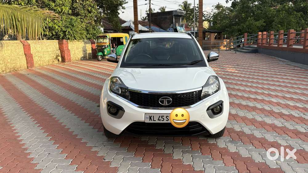 Tata Nexon 1.5 Revotorq Xm (s), 2019, Diesel