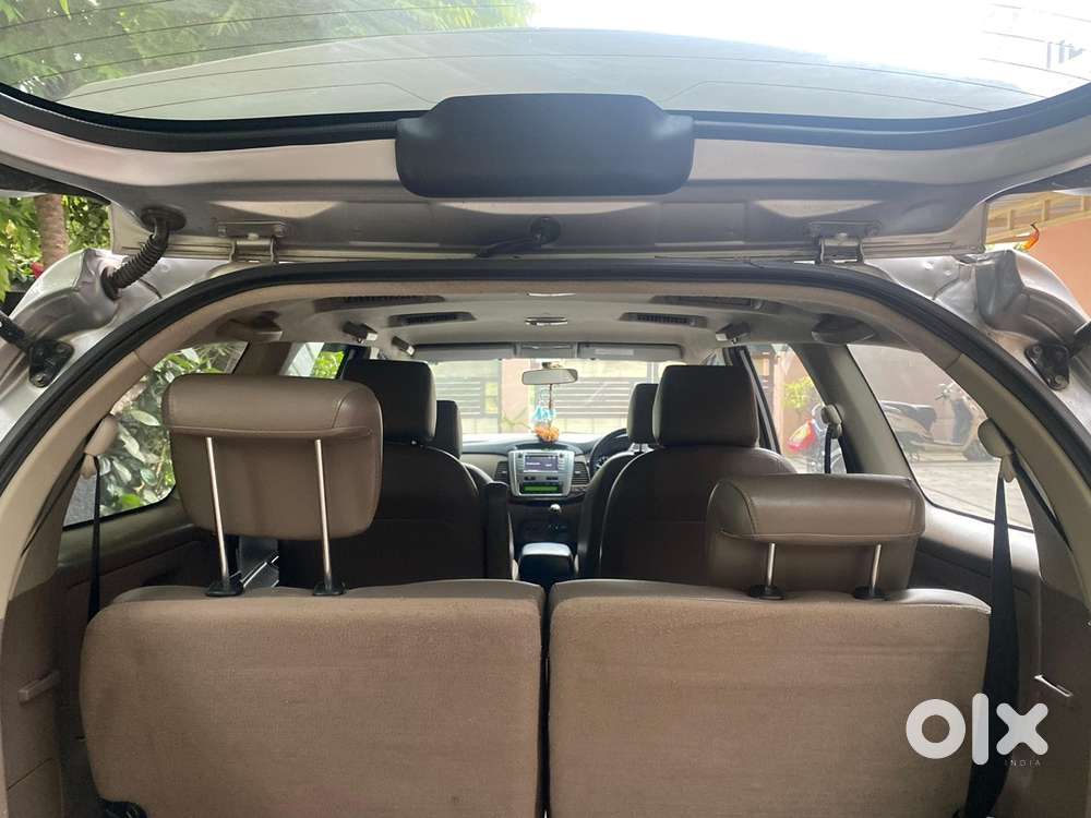 Toyota Innova Diesel 2015