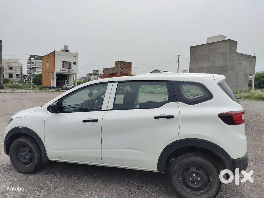 Renault Triber Petrol Manual 2025