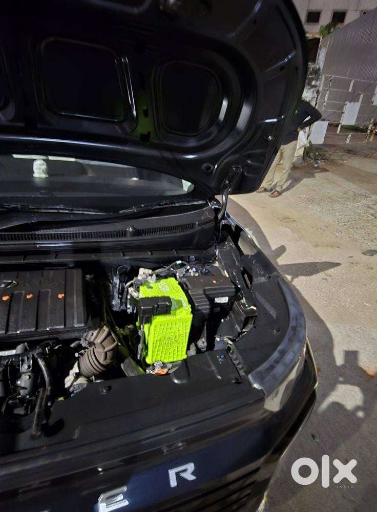 Hyundai Exter Sx (o) Connect 1.2 Mt Dual Tone, 2024, Petrol