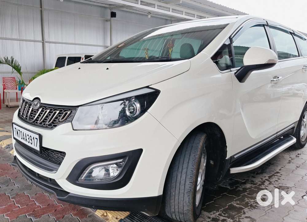 Mahindra Marazzo M6, 2018, Diesel