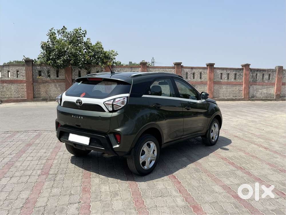 Tata Nexon 1.2 Revotron Xma Amt, 2021, Petrol