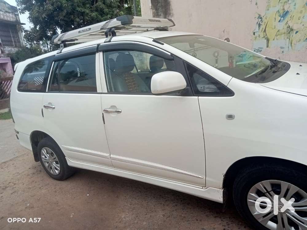 Toyota Innova 2.5 Gx 7 Seater Bs Iv, 2015, Diesel