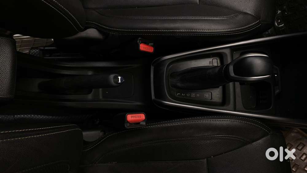 Maruti Suzuki Xl6 Alpha At, 2022, Petrol