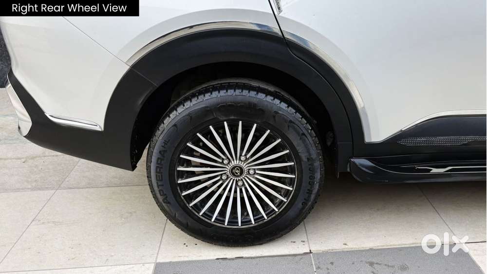 Kia Carens 1.4 Premium 7 Str, 2023, Petrol