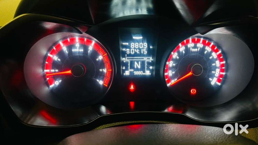 Mahindra Xuv300 Turbosport 2024 Petrol 10000 Km Driven